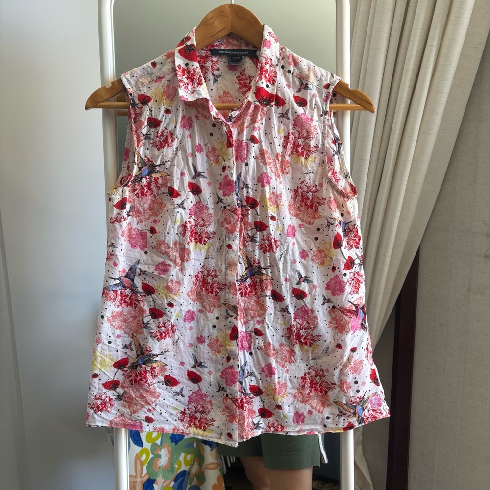French Connection Pink Floral Sleeveless Button-Down cotton Shirt